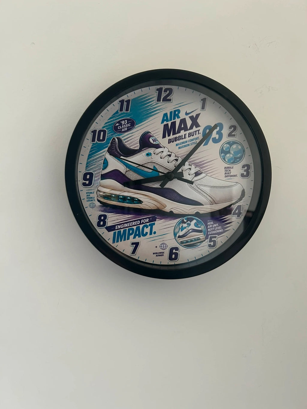 Horloge murale signature max air 93'