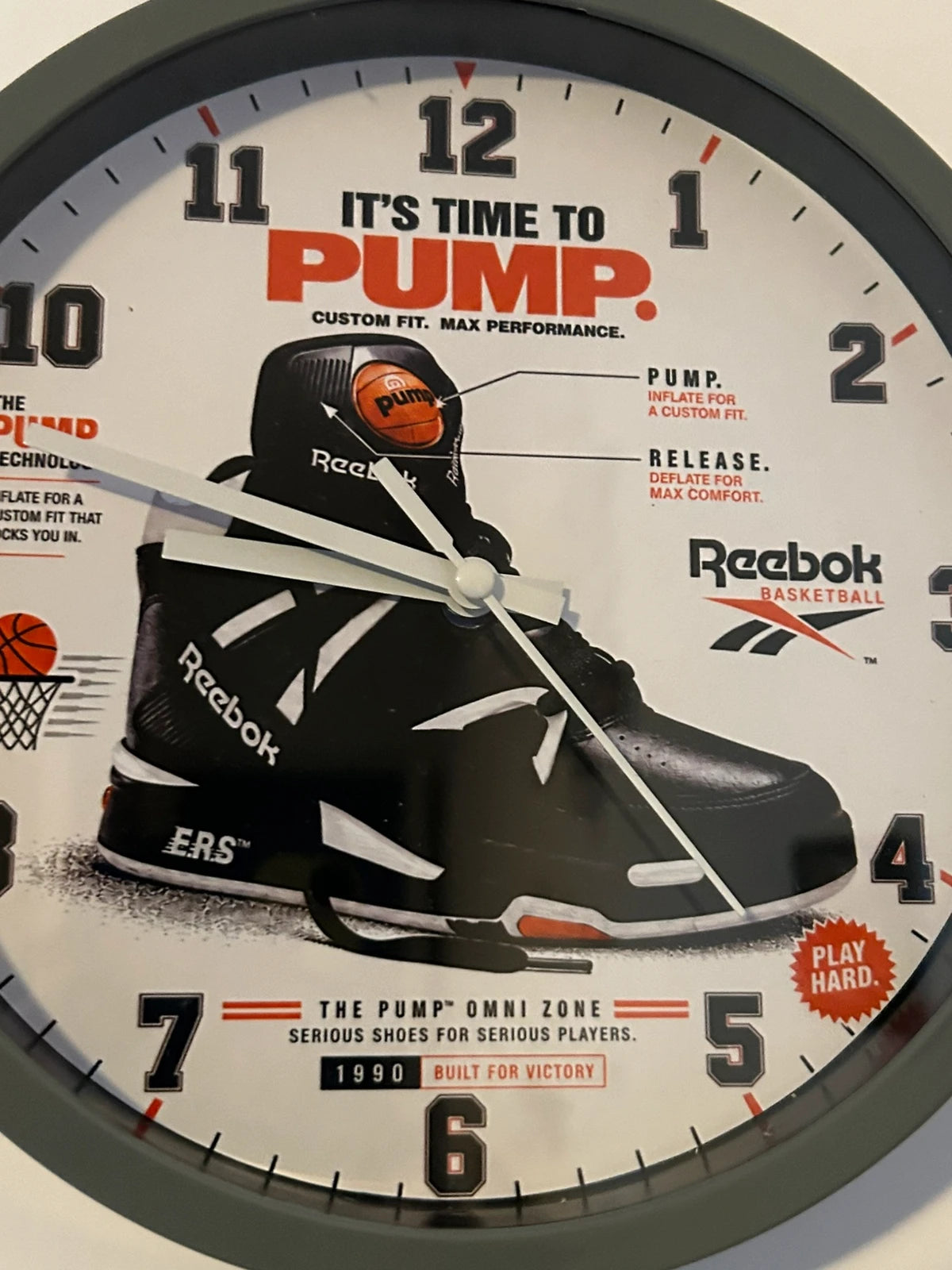 Horloge Signature Pump