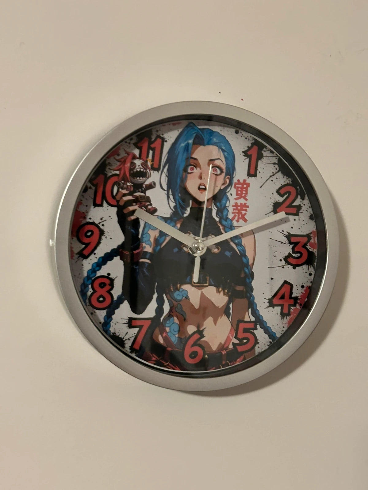 Horloge ronde murale signature Jinx