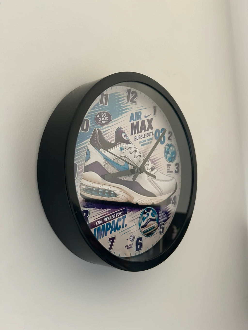 Horloge murale signature max air 93'