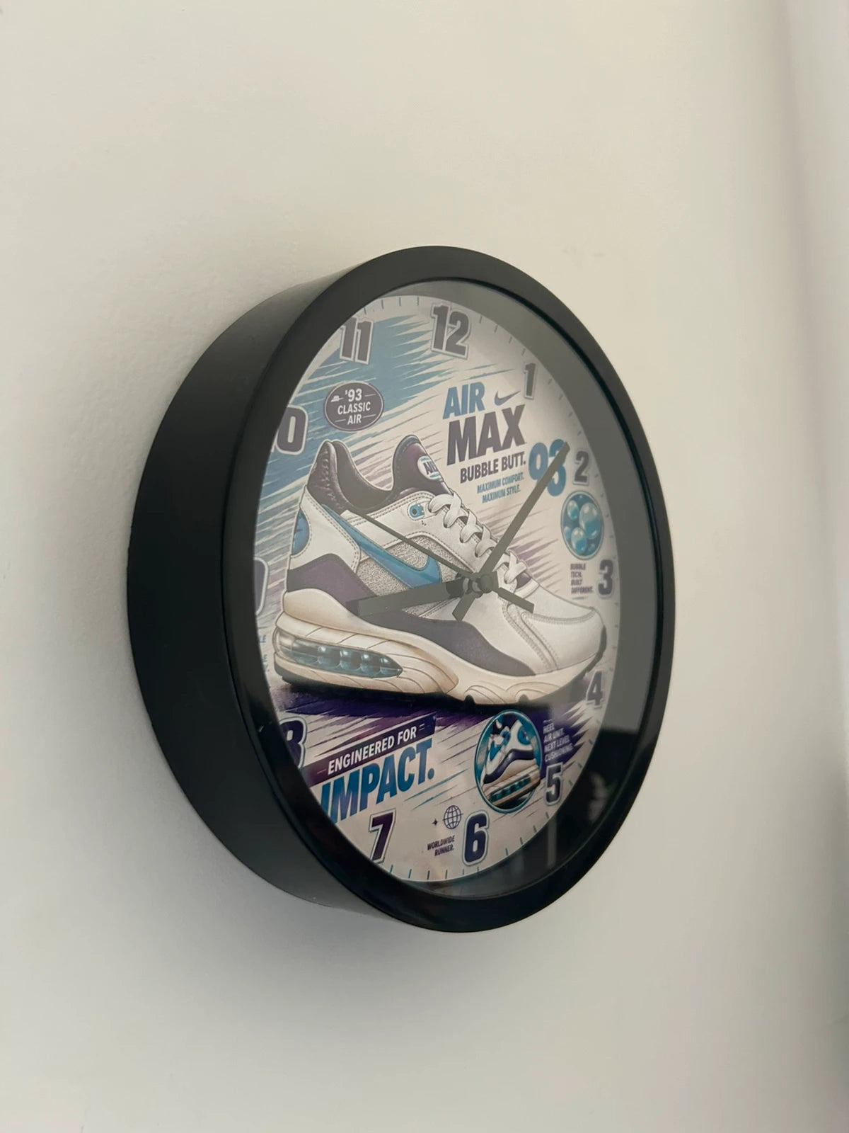 Horloge murale signature max air 93'