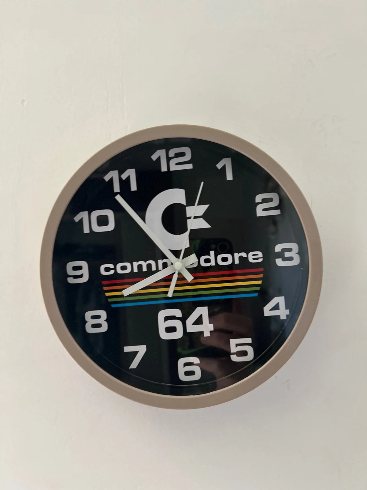 Horloge murale signature Commodore